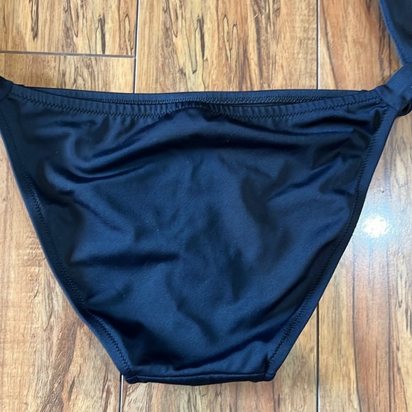 Mossimo & VS Floral Bikini Set - Picture 5 of 6